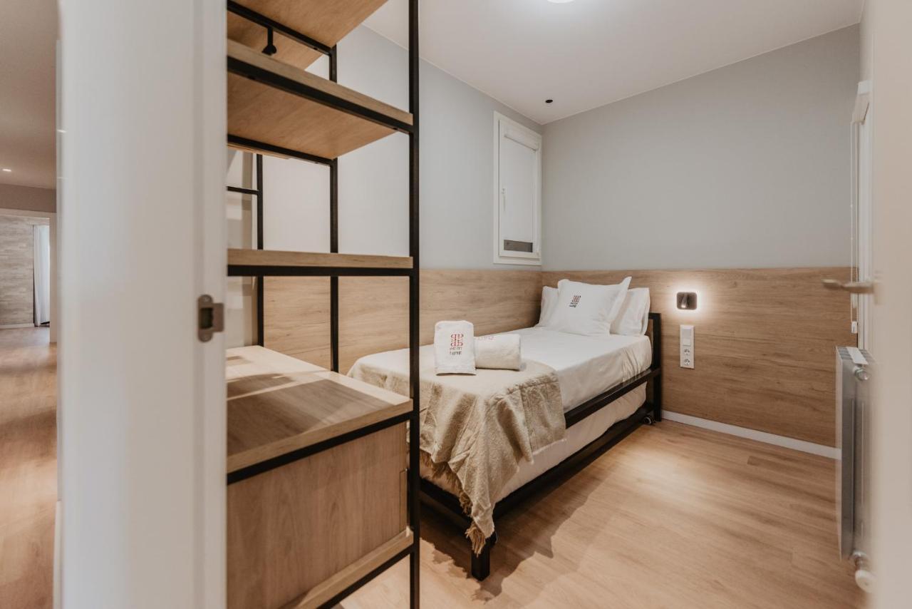 Petit Luxe Volta Apartaments Terrassa Ngoại thất bức ảnh